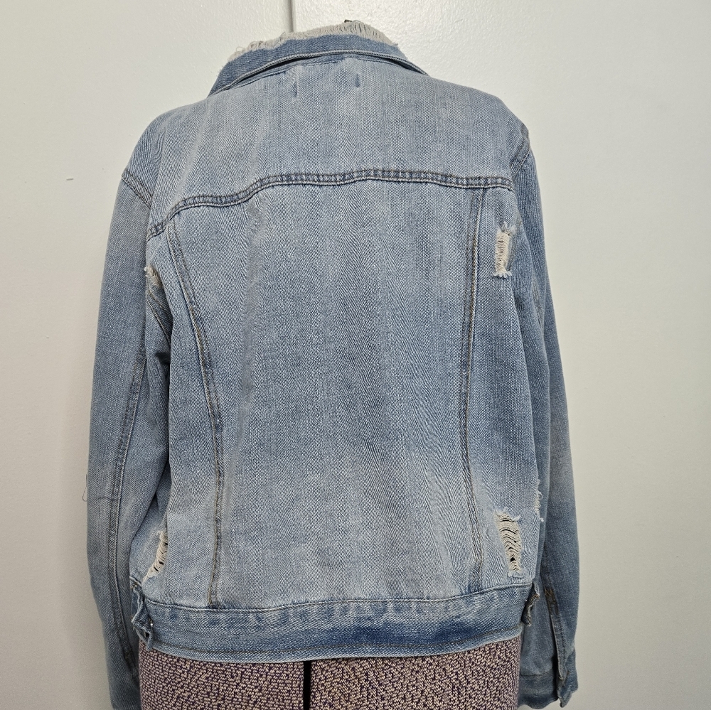 Women's Ci Sono Distressed Denim Jacket Size Large - Picture 2 of 7
